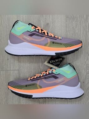 Nike Pegasus Trail 4 V2 Waterproof Running Shoes HM9723-500 Womens 8.5 MSRP $170